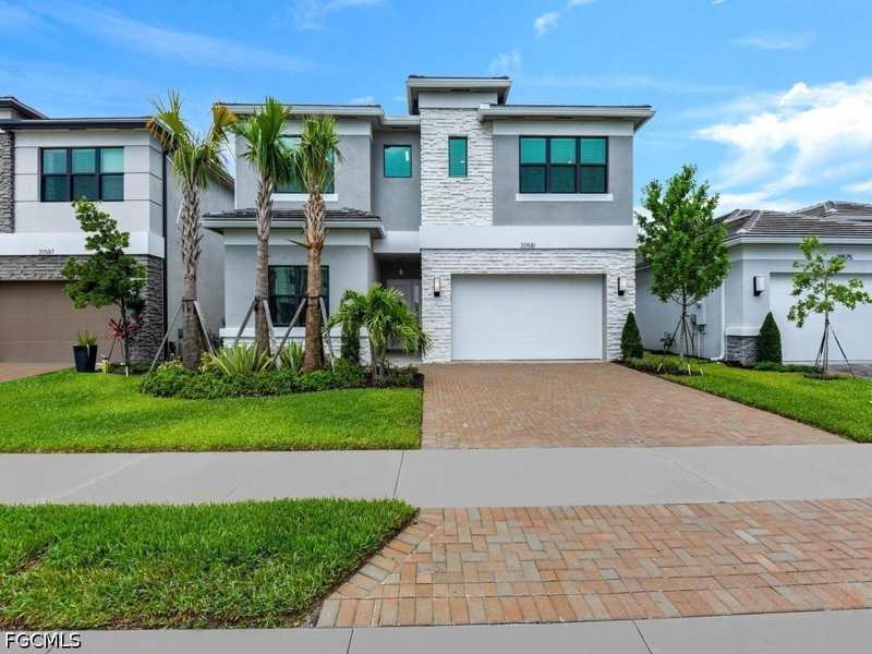 4 bedroom SingleFamilyResidence at 20581 Fair Oak Ln, Rivercreek In Estero, Estero — photo 1