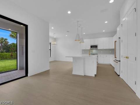 20581 Fair Oak Ln, Estero FL - photo 10 of 50
