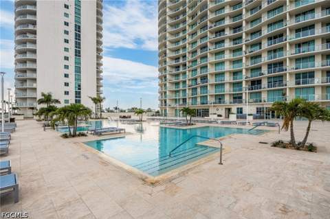 3000 Oasis Grand Blvd 1705, Fort Myers FL - photo 23 of 32