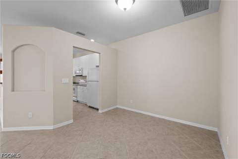 13988 Village Creek Dr, Fort Myers FL - photo 8 of 49