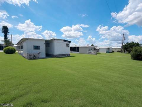 514 Blossom Ct, North Fort Myers FL - photo 15 of 26