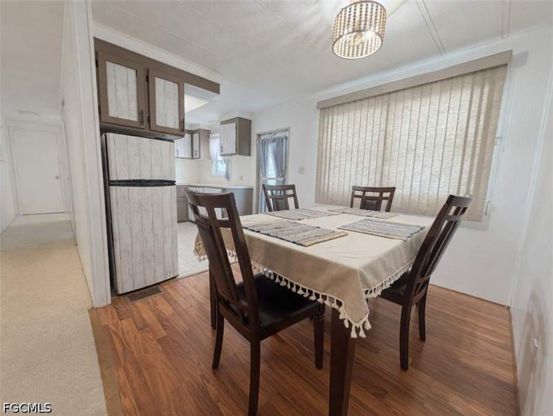 2 bedroom ManufacturedHome at 514 Blossom Ct, Forest Park Mobile Home, North Fort Myers — photo 4