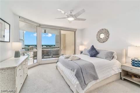 4021 Gulf Shore Blvd N 702, Naples FL - photo 16 of 33