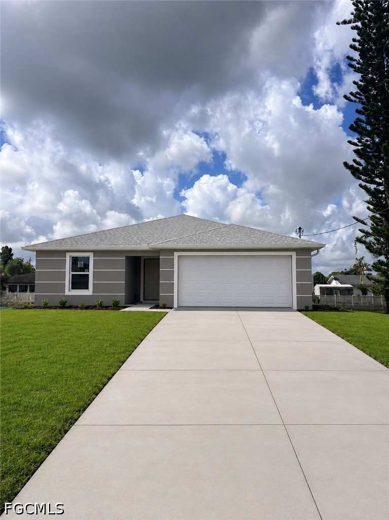 4 bedroom SingleFamilyResidence at 2406 Bay Plz, Lakewood Terrace, Lehigh Acres — photo 1