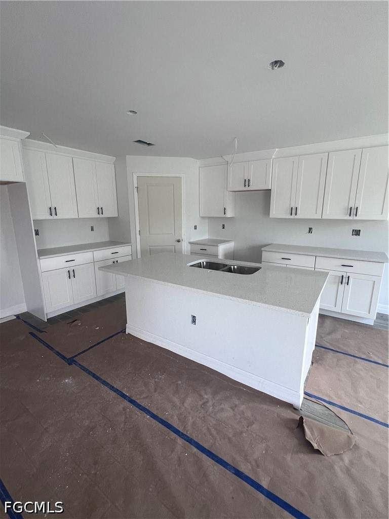 4 bedroom SingleFamilyResidence at 2406 Bay Plz, Lakewood Terrace, Lehigh Acres — photo 3