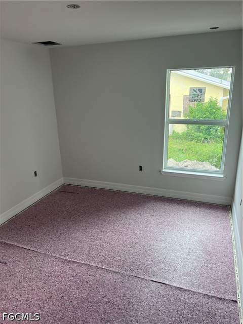 2406 Bay Plz, Lehigh Acres FL - photo 9 of 12