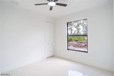 915 Lincoln Ave, Lehigh Acres FL - photo 19 of 37