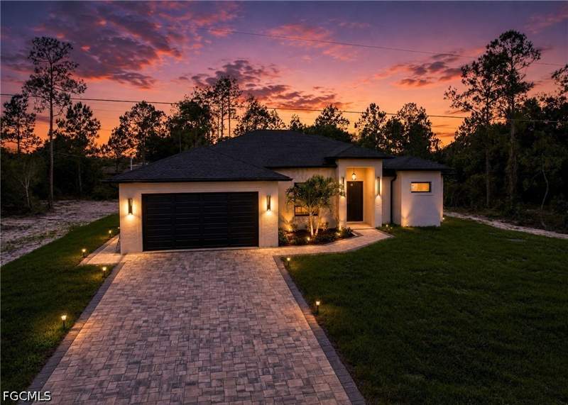 4 bedroom SingleFamilyResidence at 915 Lincoln Ave, Lehigh Acres, Lehigh Acres — photo 2