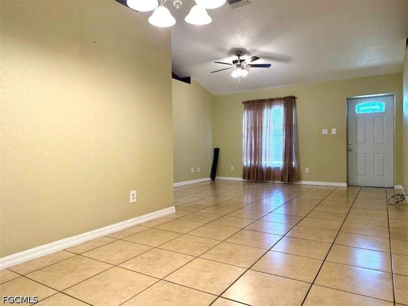 3 bedroom SingleFamilyResidence at 540 Orchard Park DR, CLEWISTON, Clewiston — photo 4