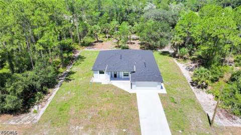 1621 Eighth Ave, Lehigh Acres FL - photo 10 of 32