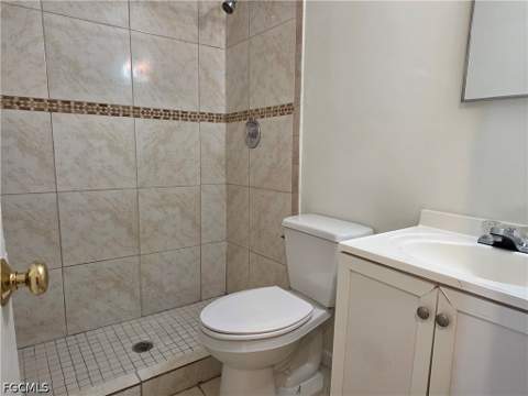 1107 S Loop Blvd, Lehigh Acres FL - photo 9 of 17