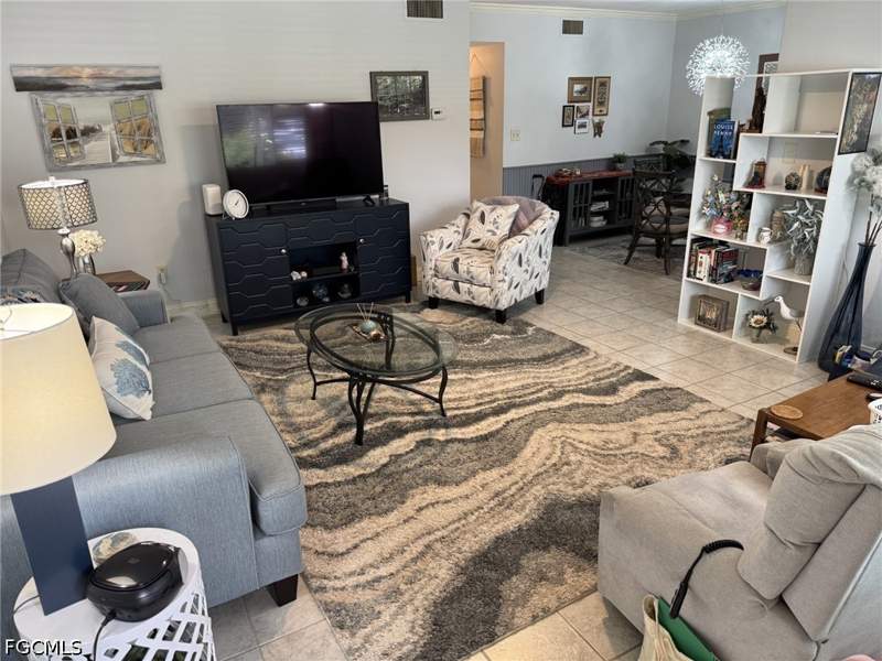 2 bedroom Condominium at 13151 Kings Point Dr 7A, First Kings Pt Condominium, Fort Myers — photo 2