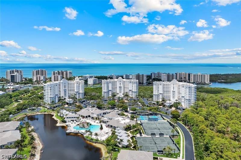 3 bedroom Condominium at 315 Dunes Blvd 707, Barbados, Naples — photo 4