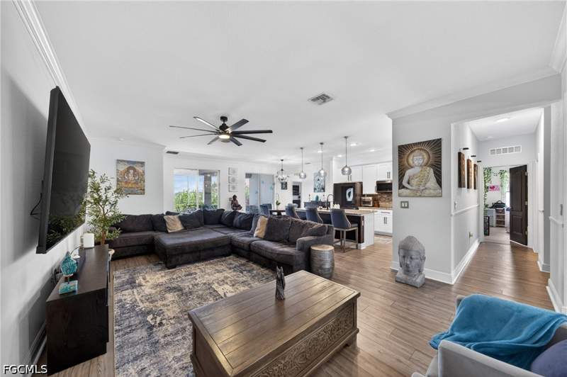 4 bedroom SingleFamilyResidence at 1321 NW 42nd Ave, Cape Coral, Cape Coral — photo 2