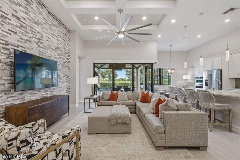 3 bedroom SingleFamilyResidence at 2764 Amaranda Ct, Amaranda, Naples — photo 2
