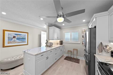 4309 Mariner Way 405, Fort Myers FL - photo 13 of 47