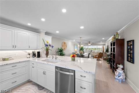 4309 Mariner Way 405, Fort Myers FL - photo 15 of 47