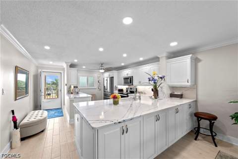 4309 Mariner Way 405, Fort Myers FL - photo 17 of 47