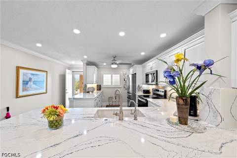 4309 Mariner Way 405, Fort Myers FL - photo 18 of 47