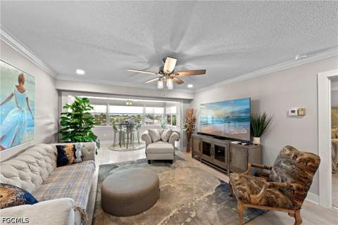 4309 Mariner Way 405, Fort Myers FL - photo 6 of 47