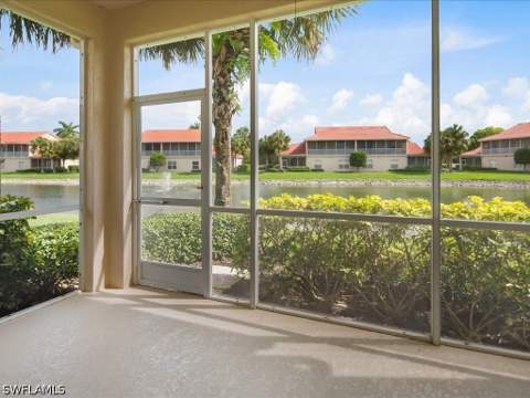 25064 Peacock Ln 101, Naples FL - photo 6 of 21