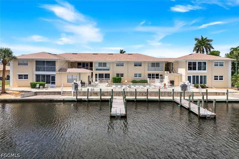 2 bedroom Condominium at 1714 Bikini Ct 103, Coral Cay Condo, Cape Coral — photo 1