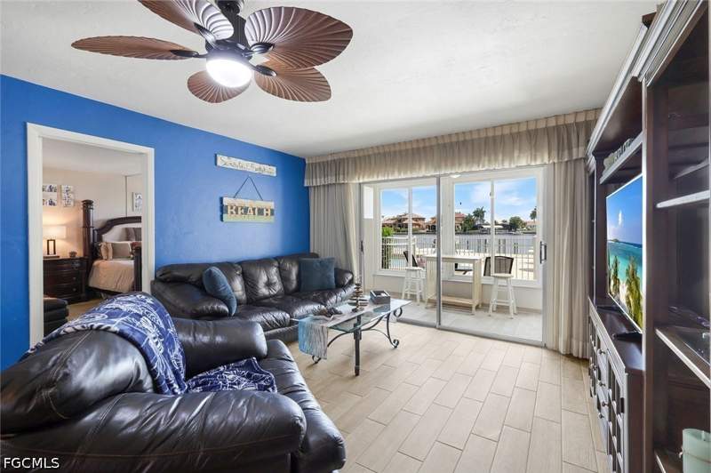 2 bedroom Condominium at 1714 Bikini Ct 103, Coral Cay Condo, Cape Coral — photo 4