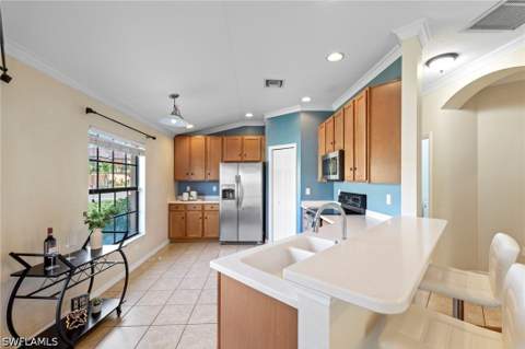 3761 Pino Vista Way, Estero FL - photo 13 of 48
