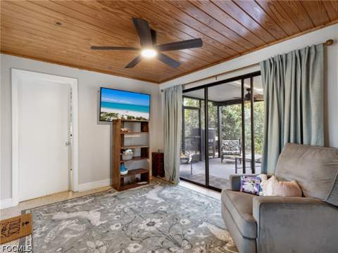 5521 Shaddelee Ln W, Fort Myers FL - photo 12 of 22