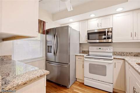 338 Bradstrom Cir 104A, Naples FL - photo 10 of 46