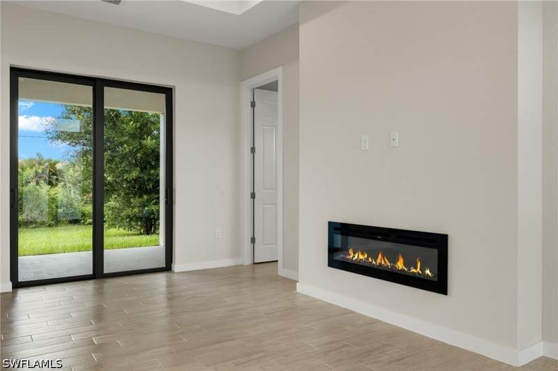3 bedroom SingleFamilyResidence at 4715 6th St W, Lehigh Acres, Lehigh Acres — photo 4