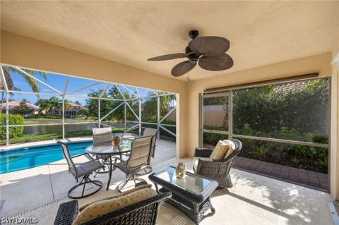 8149 Xenia Ln, Naples FL - photo 21 of 25