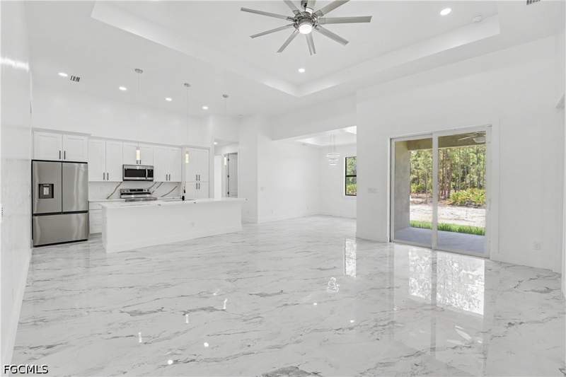 4 bedroom SingleFamilyResidence at 1116 Leroy Ave, Lehigh Acres, Lehigh Acres — photo 3