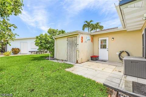3018 SE 17th Pl, Cape Coral FL - photo 21 of 24