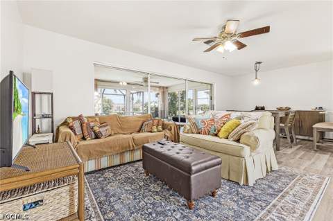 3018 SE 17th Pl, Cape Coral FL - photo 7 of 24