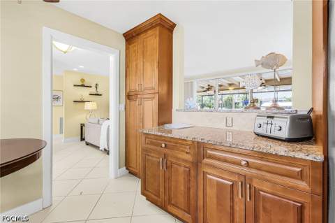 3022 SE 17th Pl, Cape Coral FL - photo 10 of 32