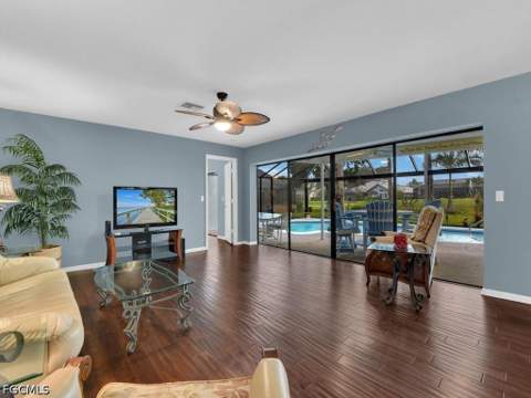 28372 Verde Ln, Bonita Springs FL - photo 6 of 35