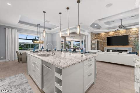 105 SW 52nd St, Cape Coral FL - photo 16 of 50