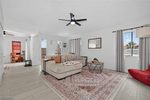 6315 Royal Woods Dr, Fort Myers FL - photo 7 of 37