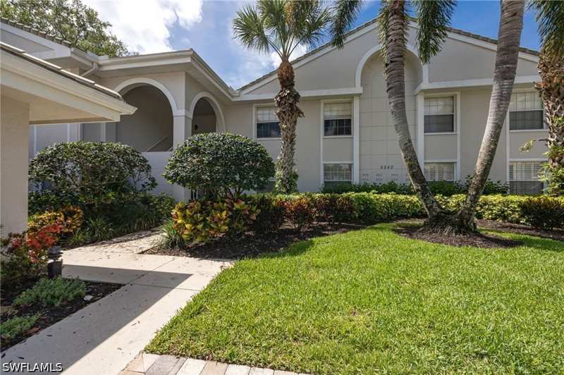 2 bedroom Condominium at 6240 Bellerive Ave 603, Bellerive, Naples — photo 1