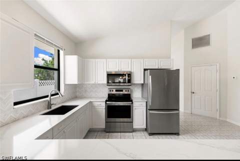 594 108th Ave N, Naples FL - photo 6 of 21