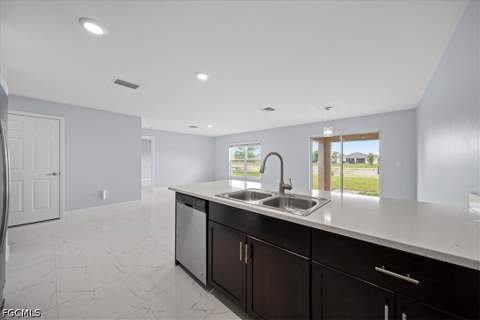 10535 Crossback Ln, Lehigh Acres FL - photo 22 of 50