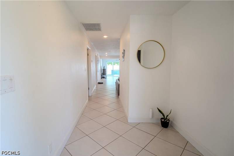 3 bedroom SingleFamilyResidence at 1313 SE 37th Ter, Cape Coral, Cape Coral — photo 3