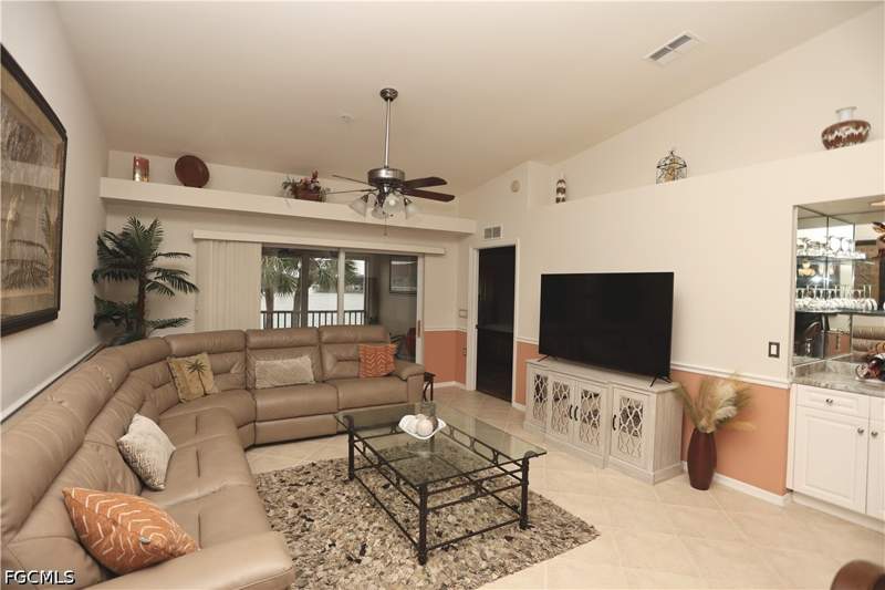2 bedroom Condominium at 2770 Cypress Trace Cir 2423, Cypress Trace, Naples — photo 2