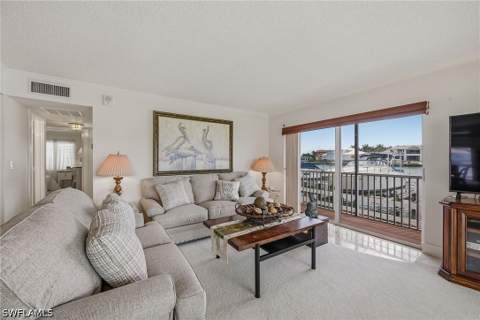 3000 Gulf Shore Blvd N 101, Naples FL - photo 9 of 27