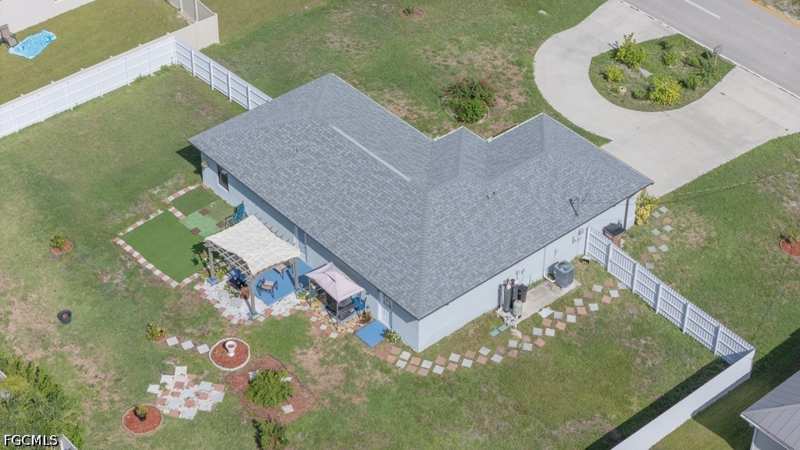 3 bedroom SingleFamilyResidence at 520 Wilmington Pkwy, Cape Coral, Cape Coral — photo 1