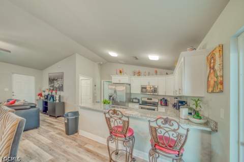 520 Wilmington Pkwy, Cape Coral FL - photo 21 of 47