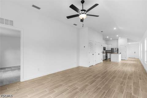 434 Parkdale Blvd, Lehigh Acres FL - photo 10 of 22