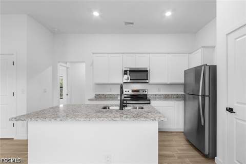 434 Parkdale Blvd, Lehigh Acres FL - photo 6 of 22