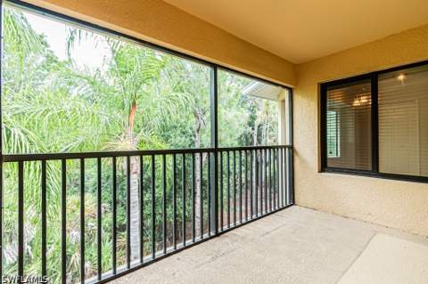 13761 Julias Way 323, Fort Myers FL - photo 13 of 27